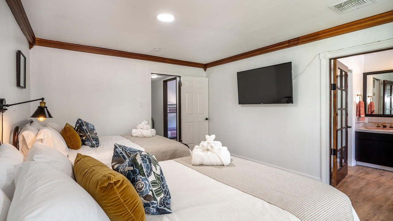 Photo of Bedroom in Walnut Valley