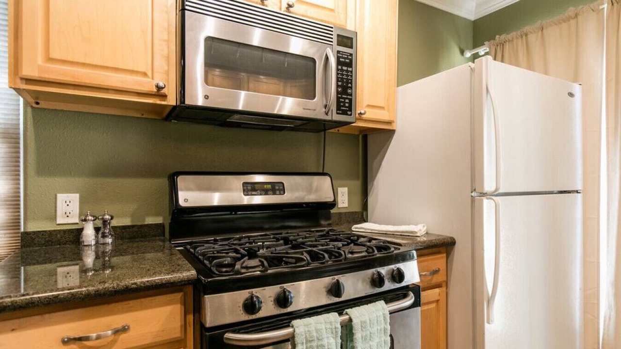 Photo of Kitchen in Azusa