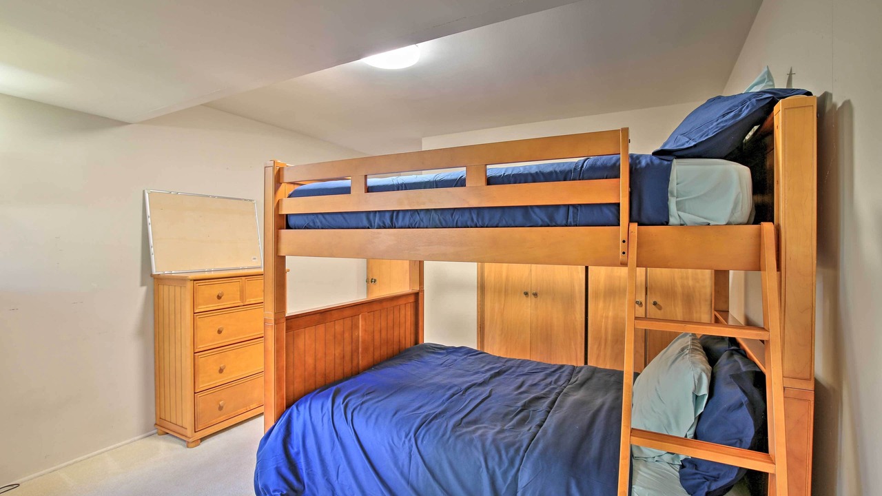 Photo of Bedroom in East Whittier