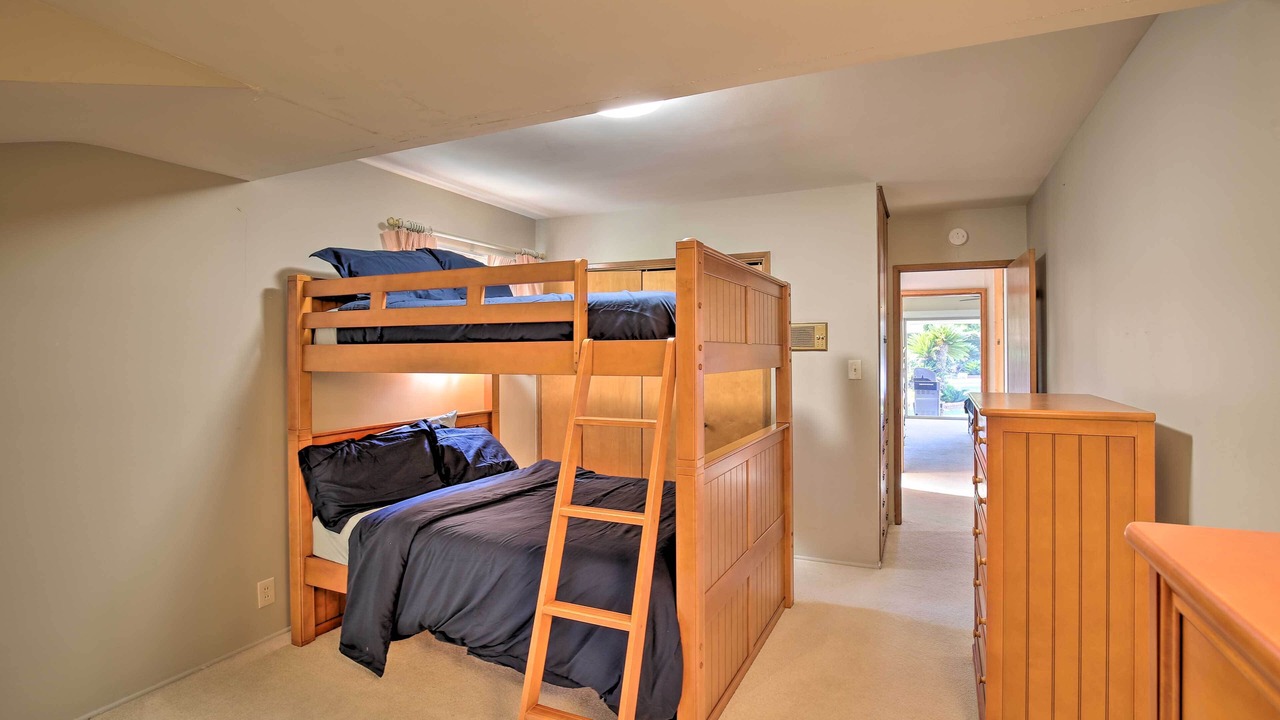 Photo of Bedroom in East Whittier