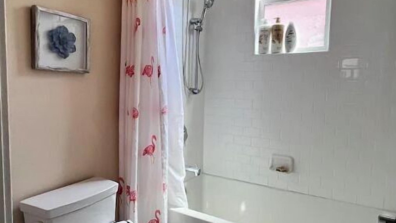 Photo of Bathroom in Portola Springs
