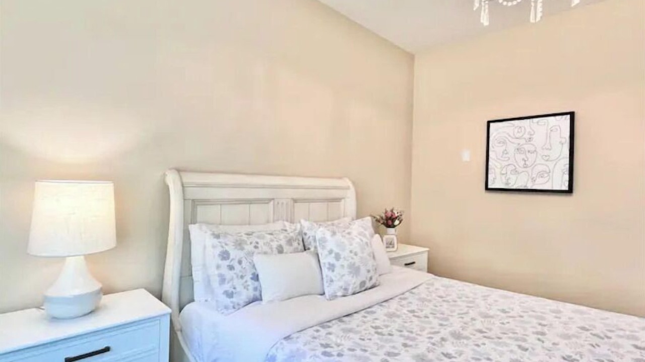 Photo of Bedroom in Portola Springs