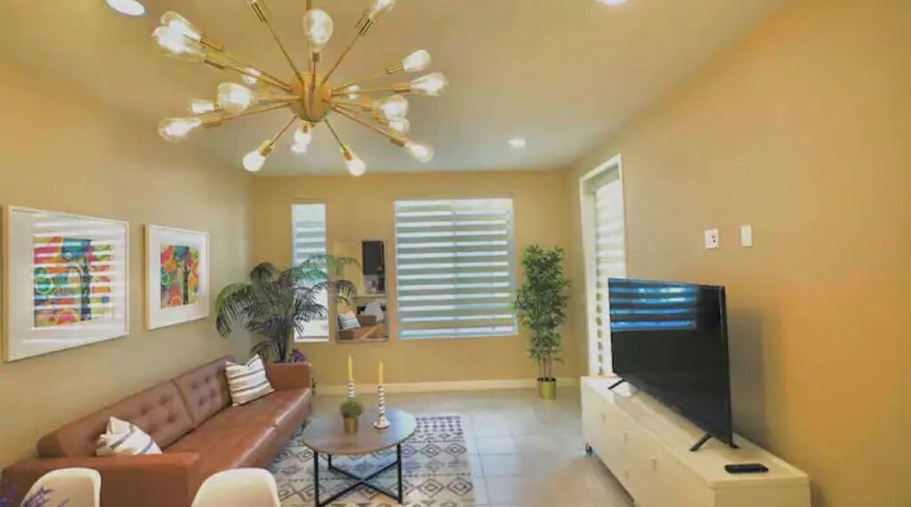 Photo of Livingroom in Irvine Business Complex