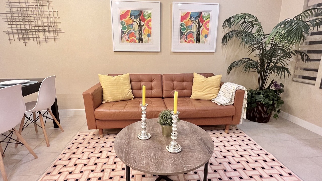 Photo of Livingroom in Irvine Business Complex