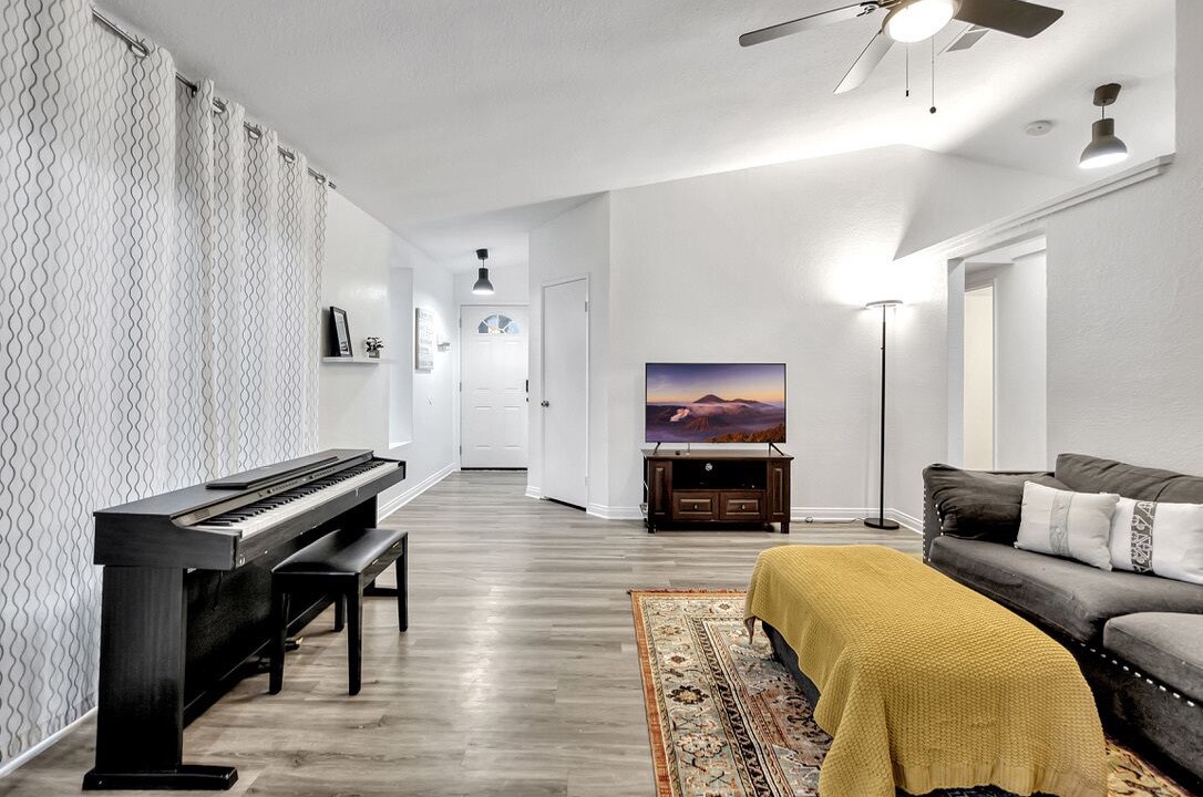 Photo of Livingroom in Moreno Valley