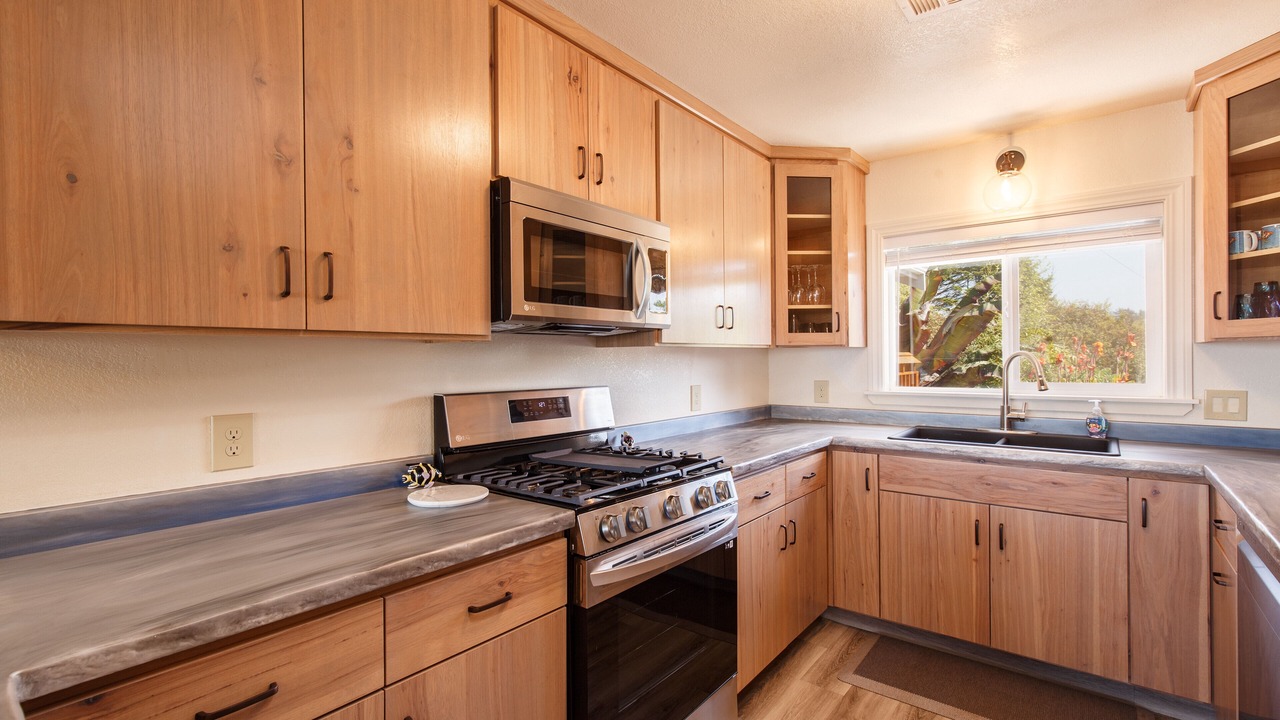 Photo of Kitchen in McKinleyville