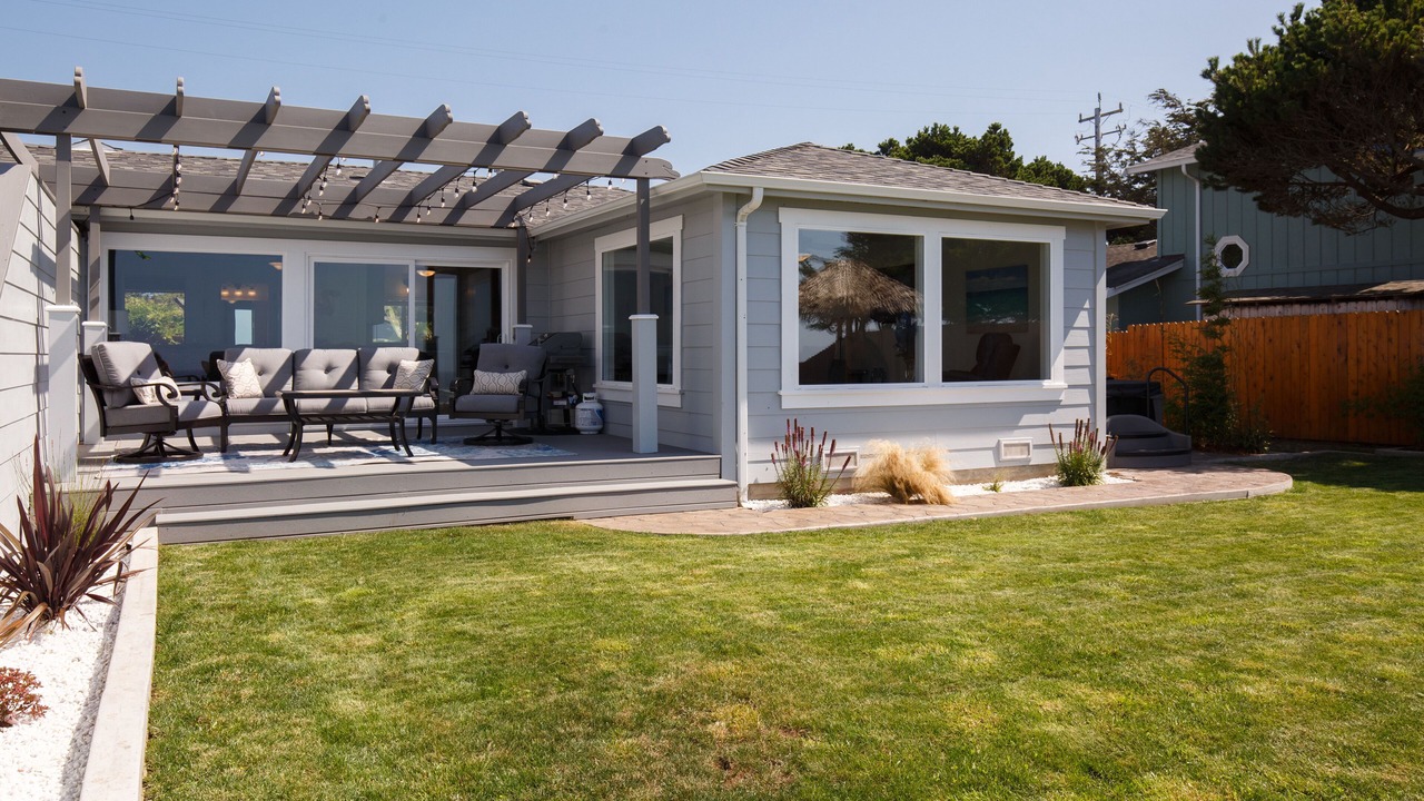 Photo of Patio Balcony in McKinleyville