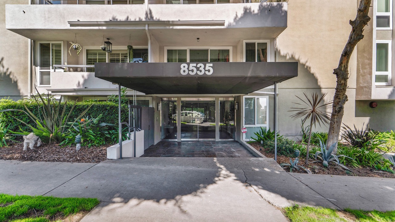 Photo of Outdoor in Beverly Grove