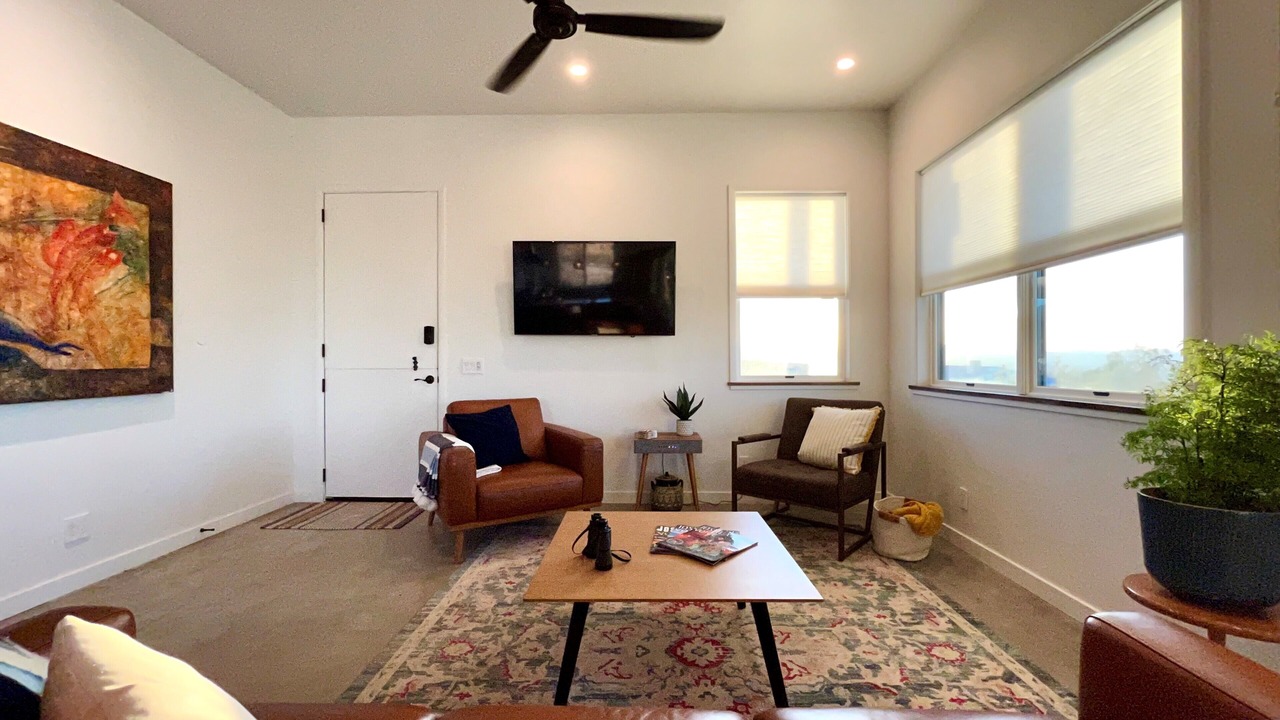 Photo of Livingroom in Panorama Heights