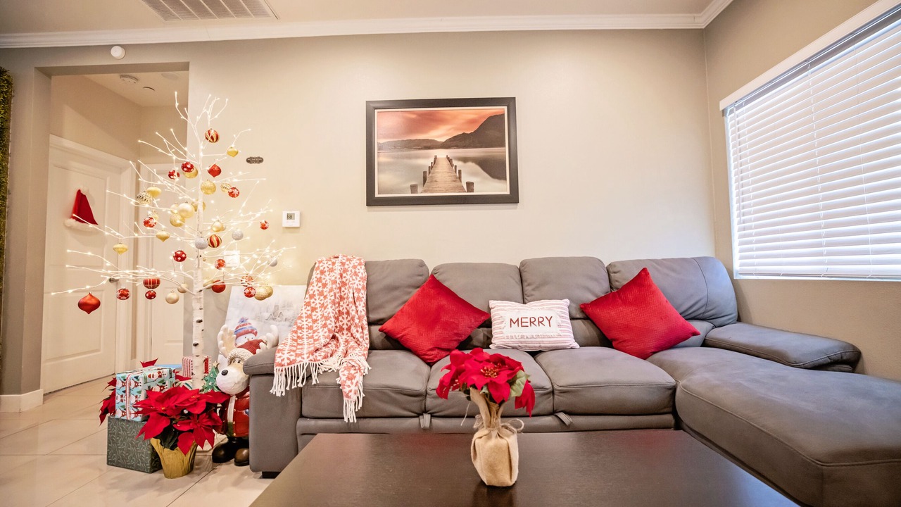 Photo of Livingroom in Southwest Anaheim