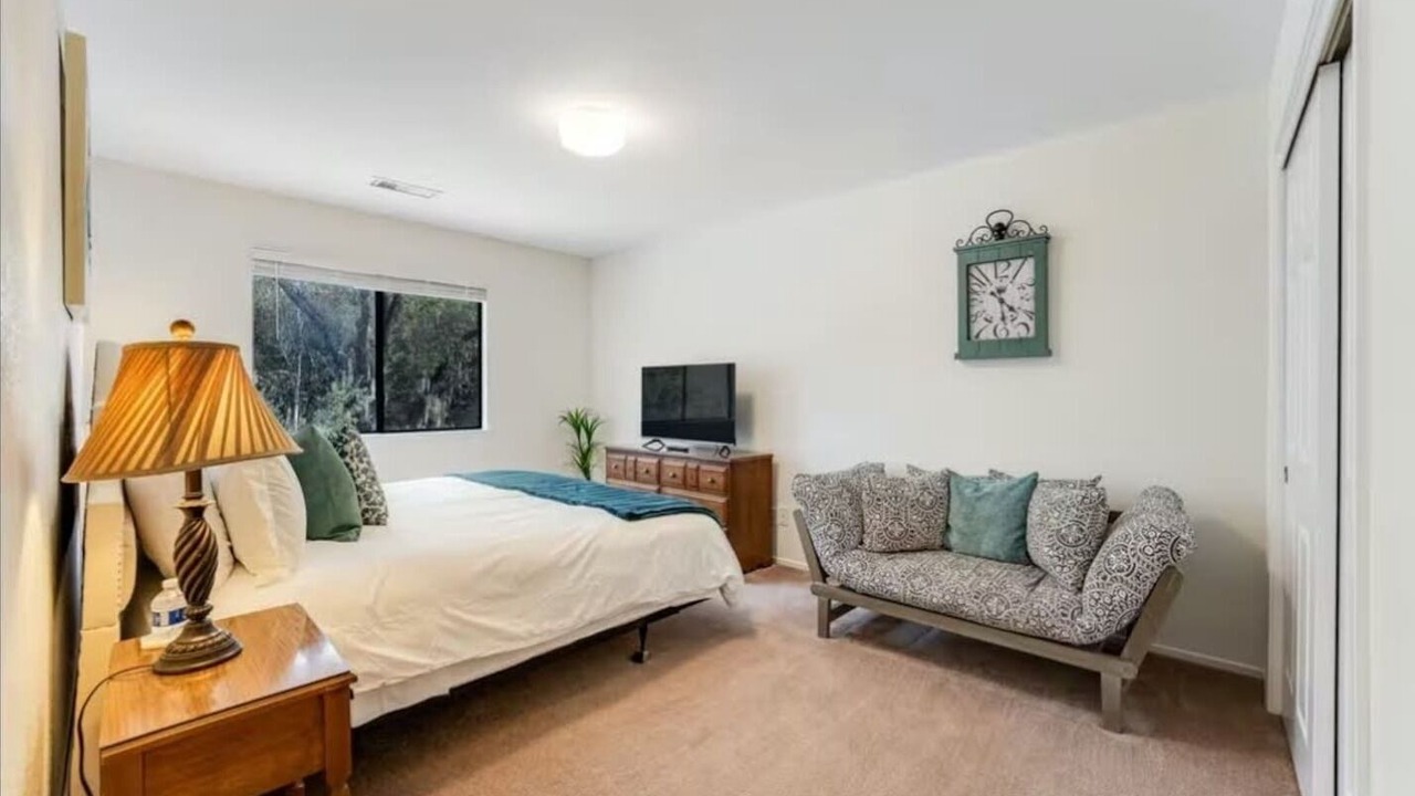 Photo of Bedroom in Healdsburg