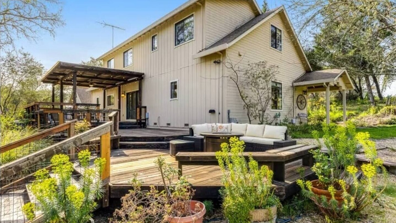 Photo of Patio Balcony in Healdsburg