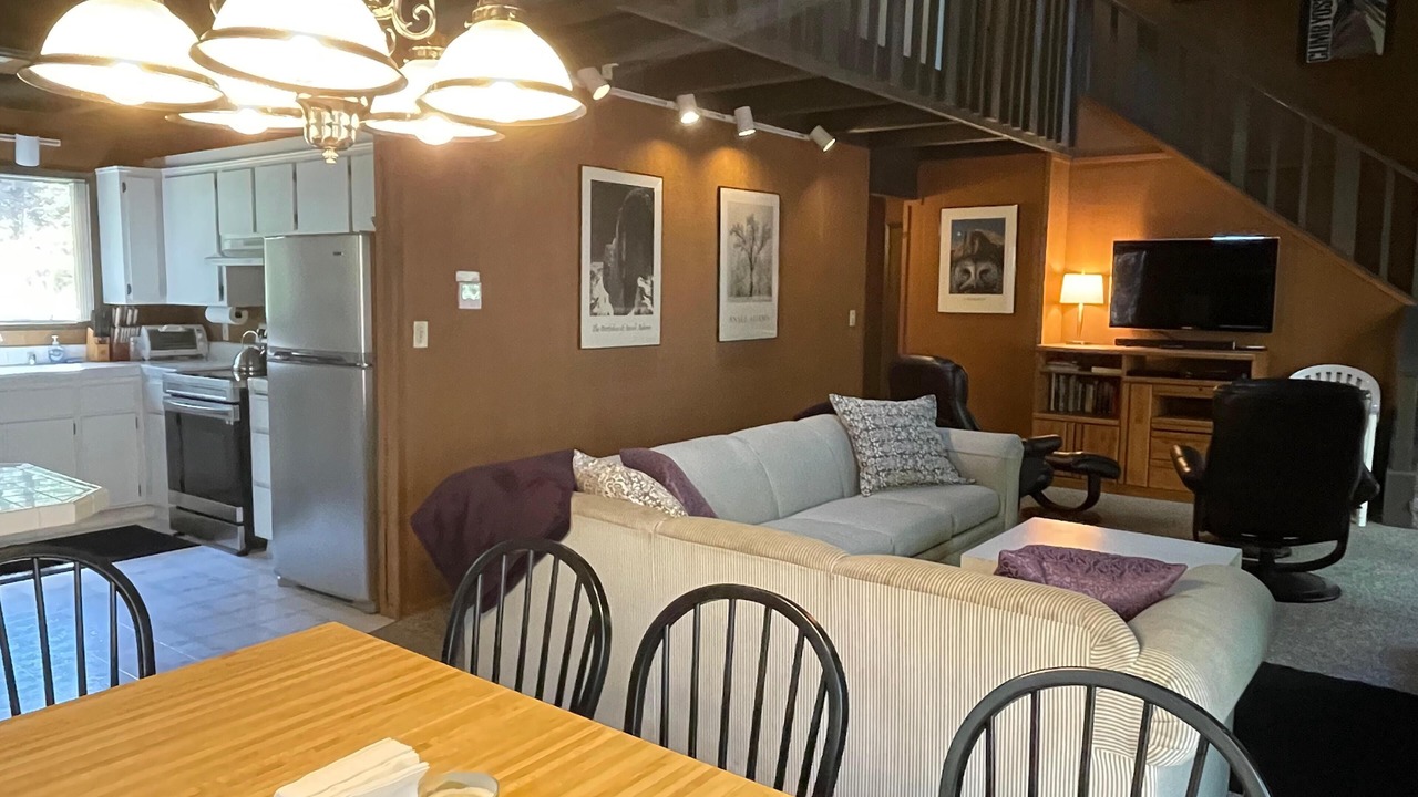Photo of Livingroom in Fish Camp