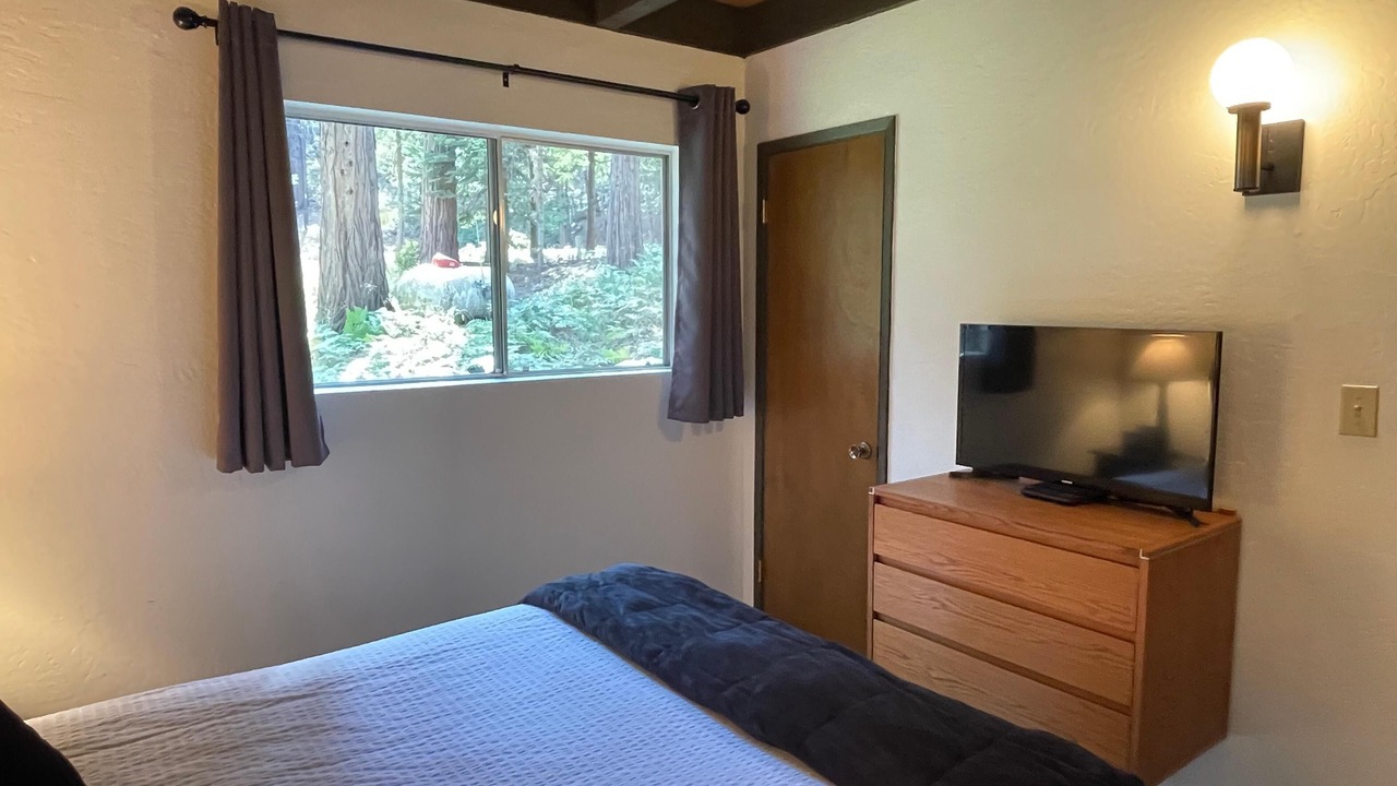 Photo of Bedroom in Fish Camp