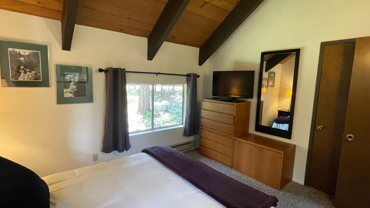 Photo of Bedroom in Fish Camp