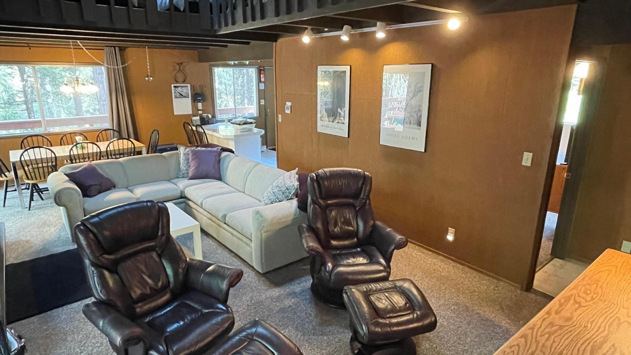 Photo of Livingroom in Fish Camp