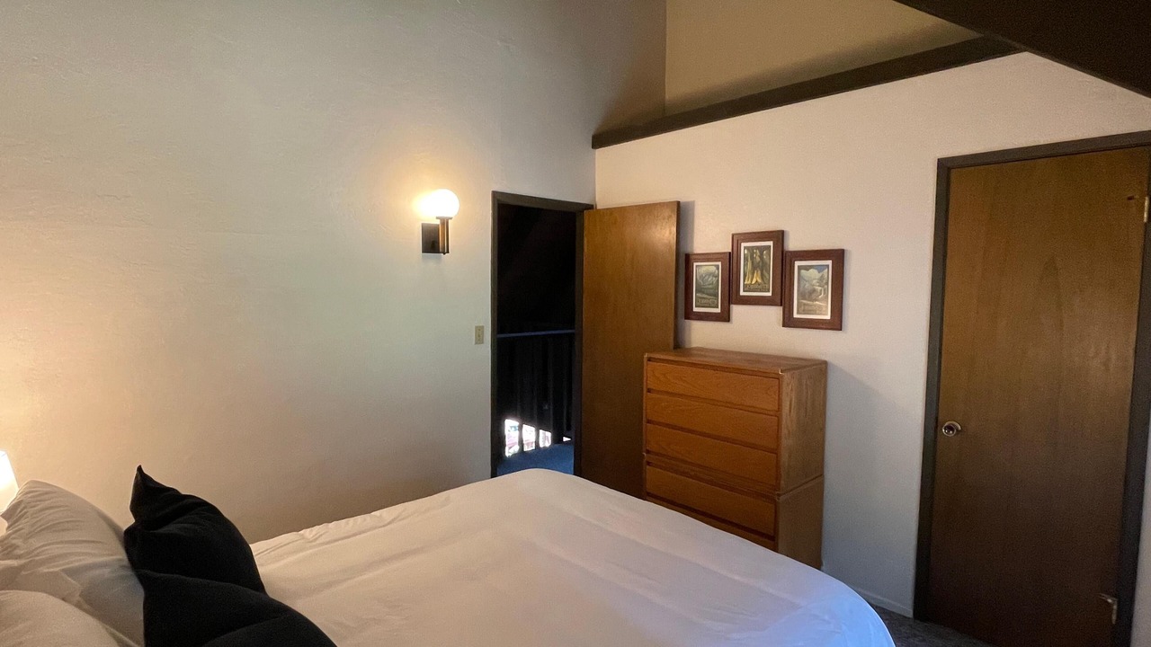 Photo of Bedroom in Fish Camp