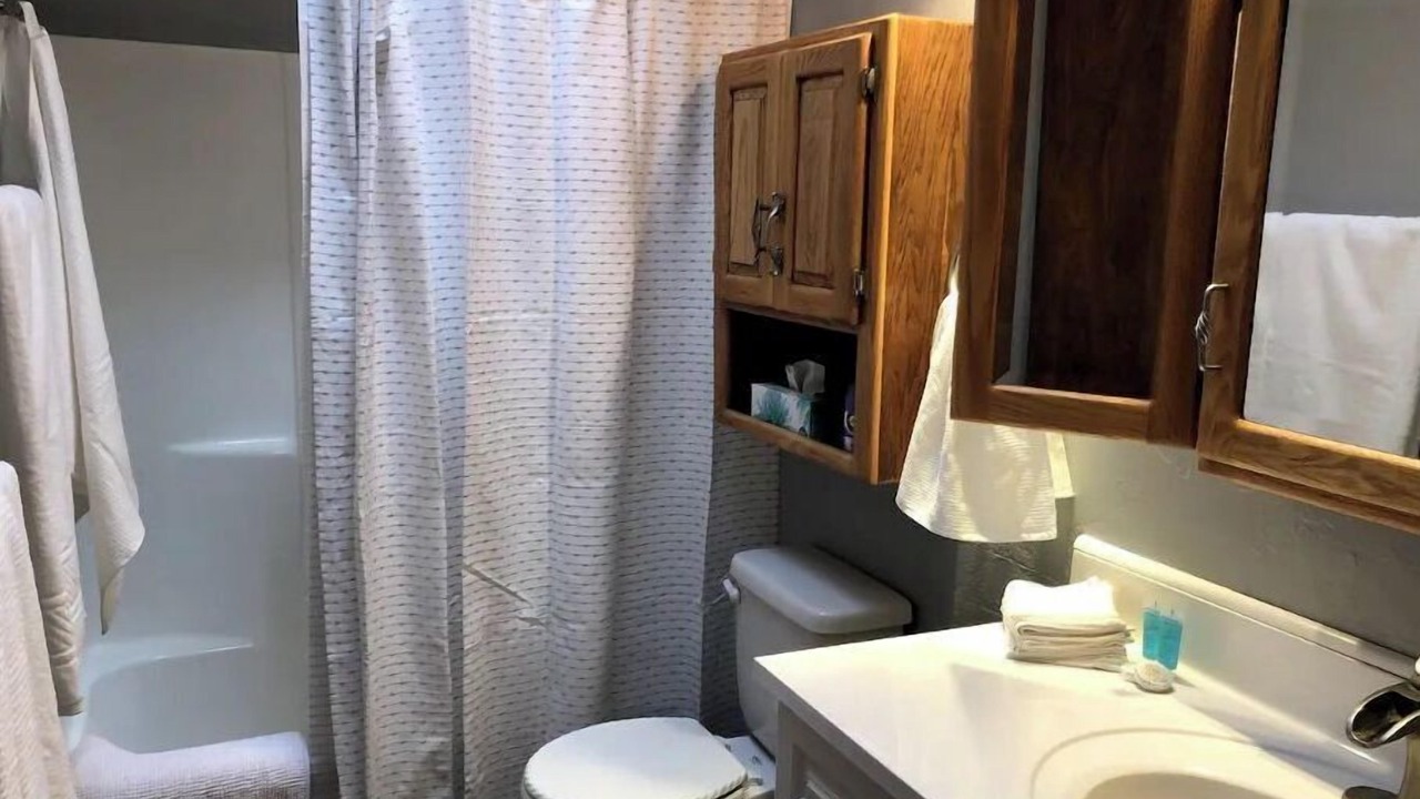 Photo of Bathroom in Lake Isabella