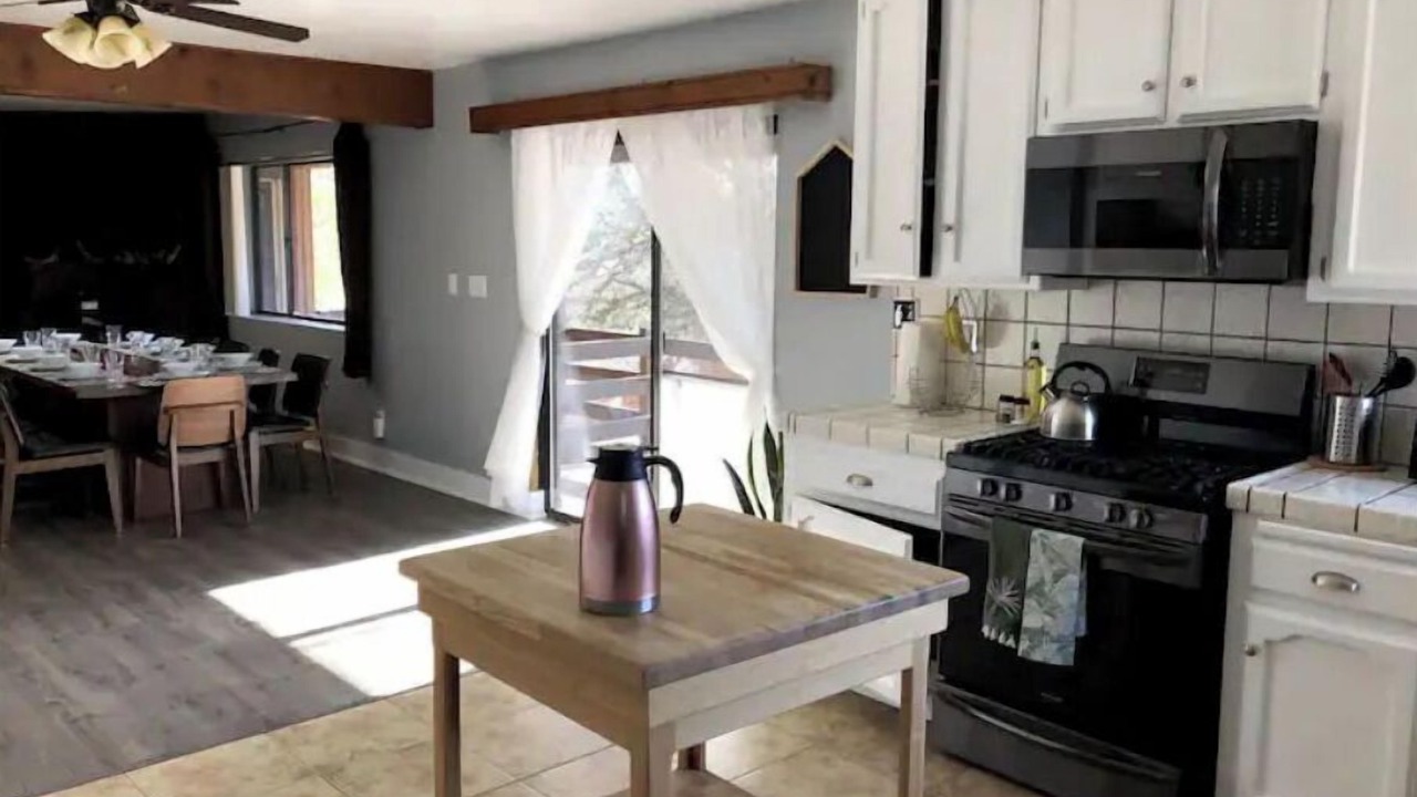 Photo of Kitchen in Lake Isabella