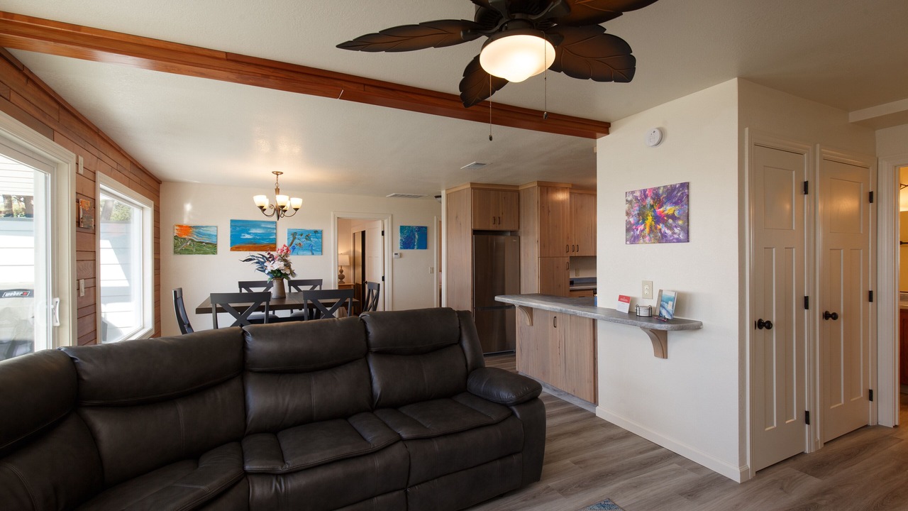 Photo of Livingroom in McKinleyville