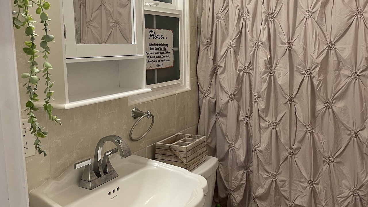 Photo of Bathroom in Buena Park