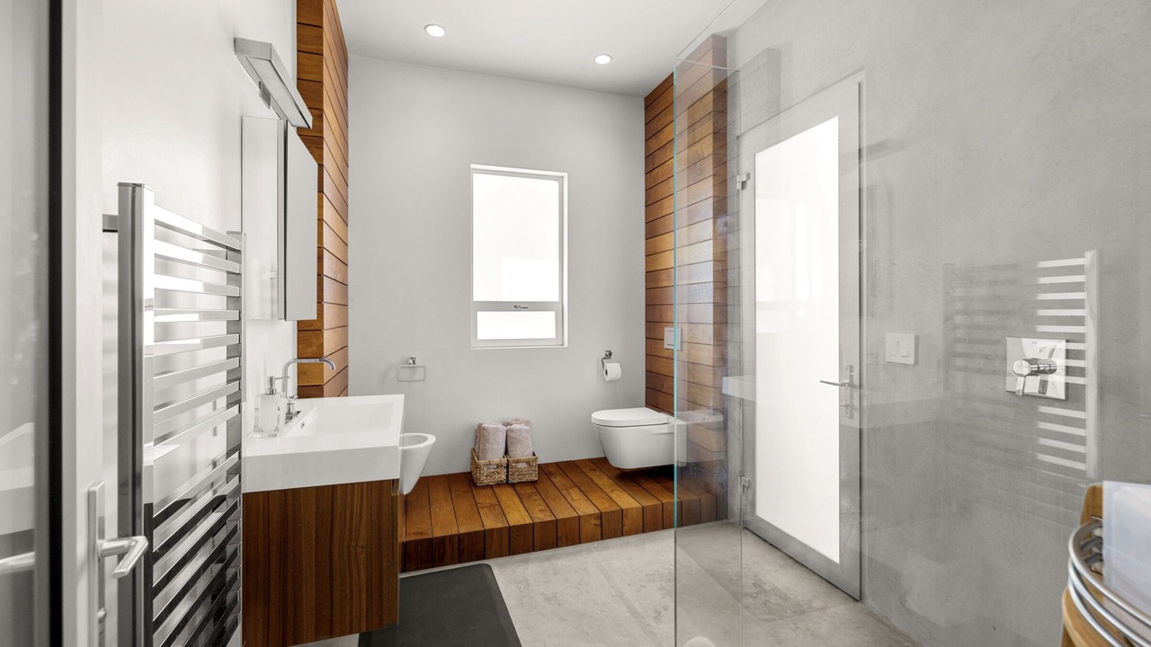 Photo of Bathroom in Montecito
