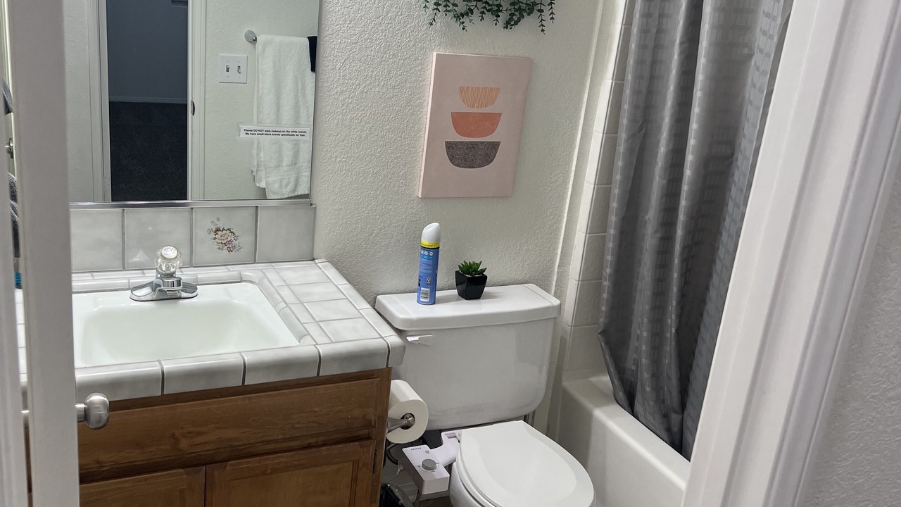 Photo of Bathroom in Quartz Hill