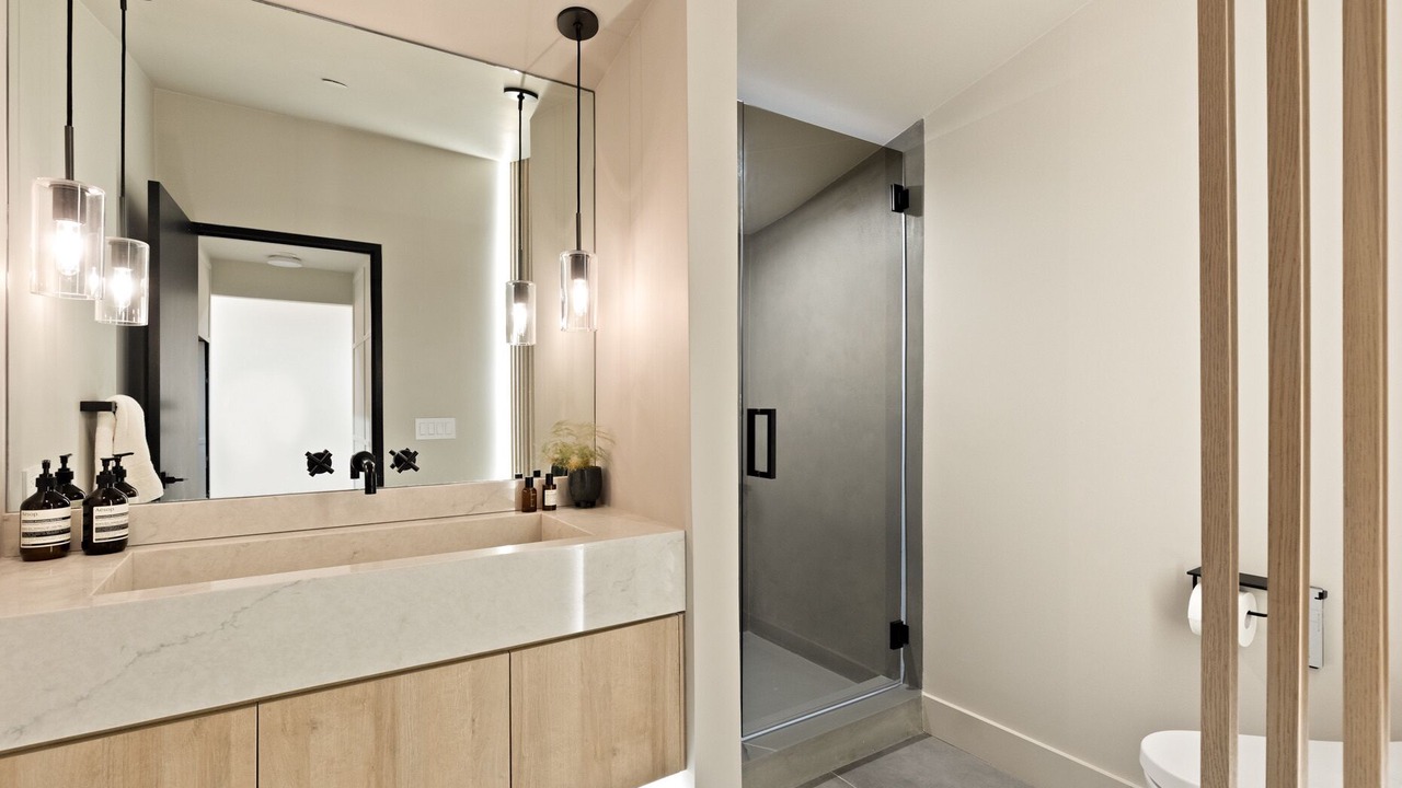 Photo of Bathroom in Studio City