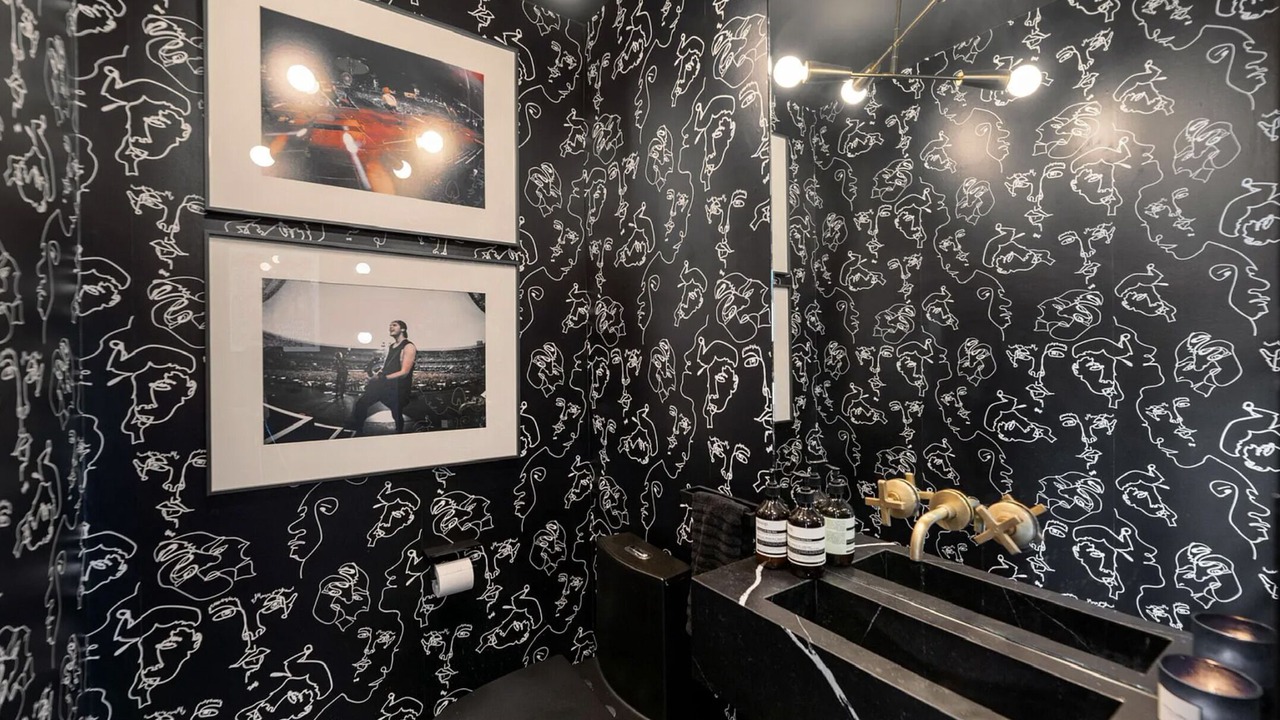 Photo of Bedroom in Studio City