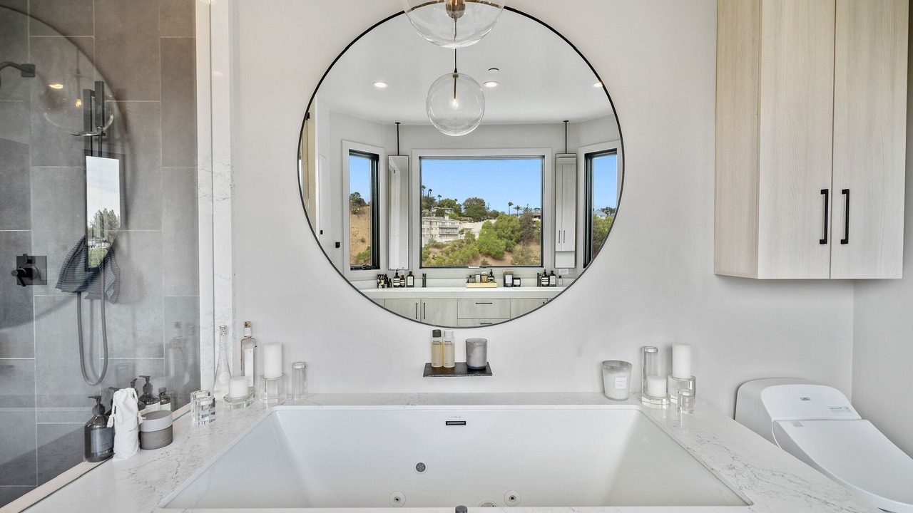 Photo of Bathroom in Studio City