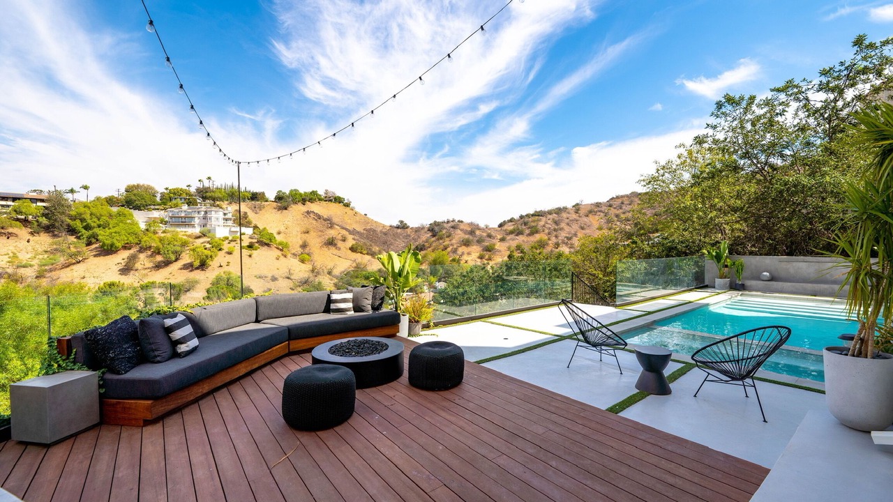 Photo of Patio Balcony in Studio City