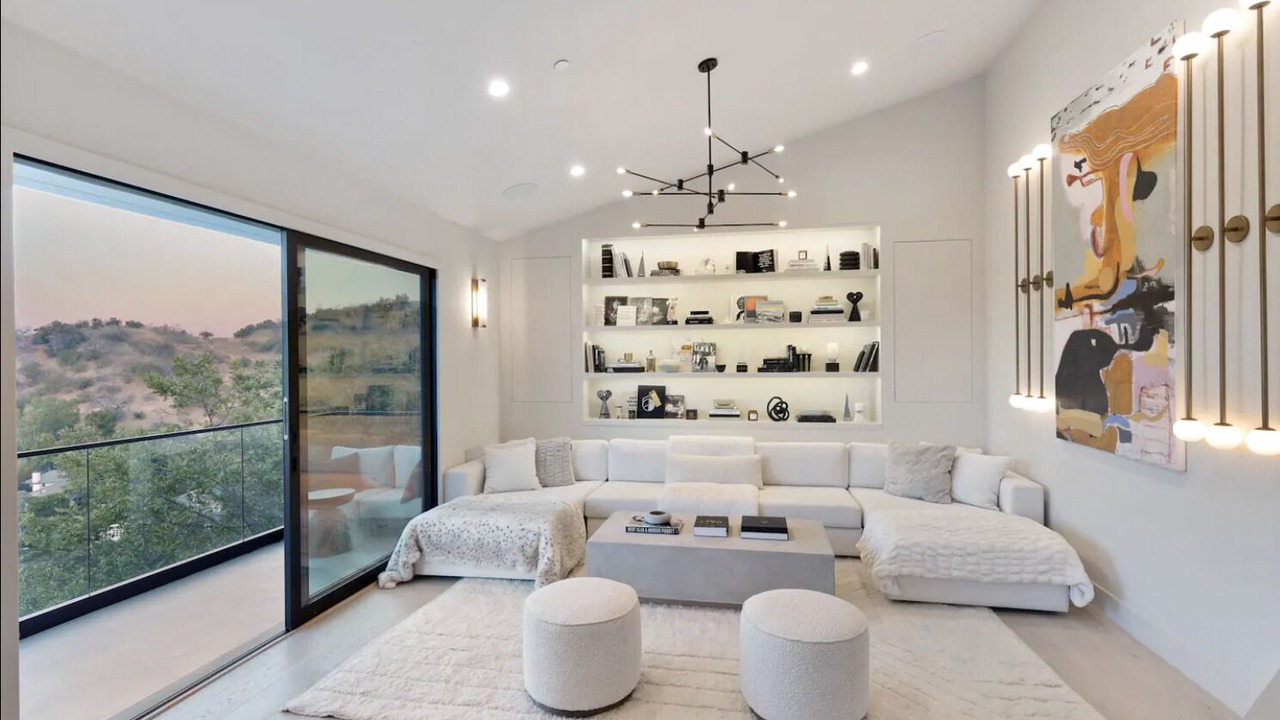 Photo of Patio Balcony in Studio City
