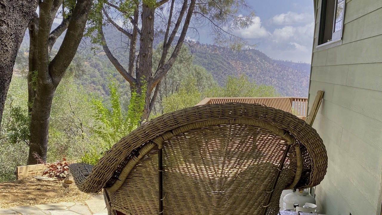 Photo of Patio Balcony in Tuolumne