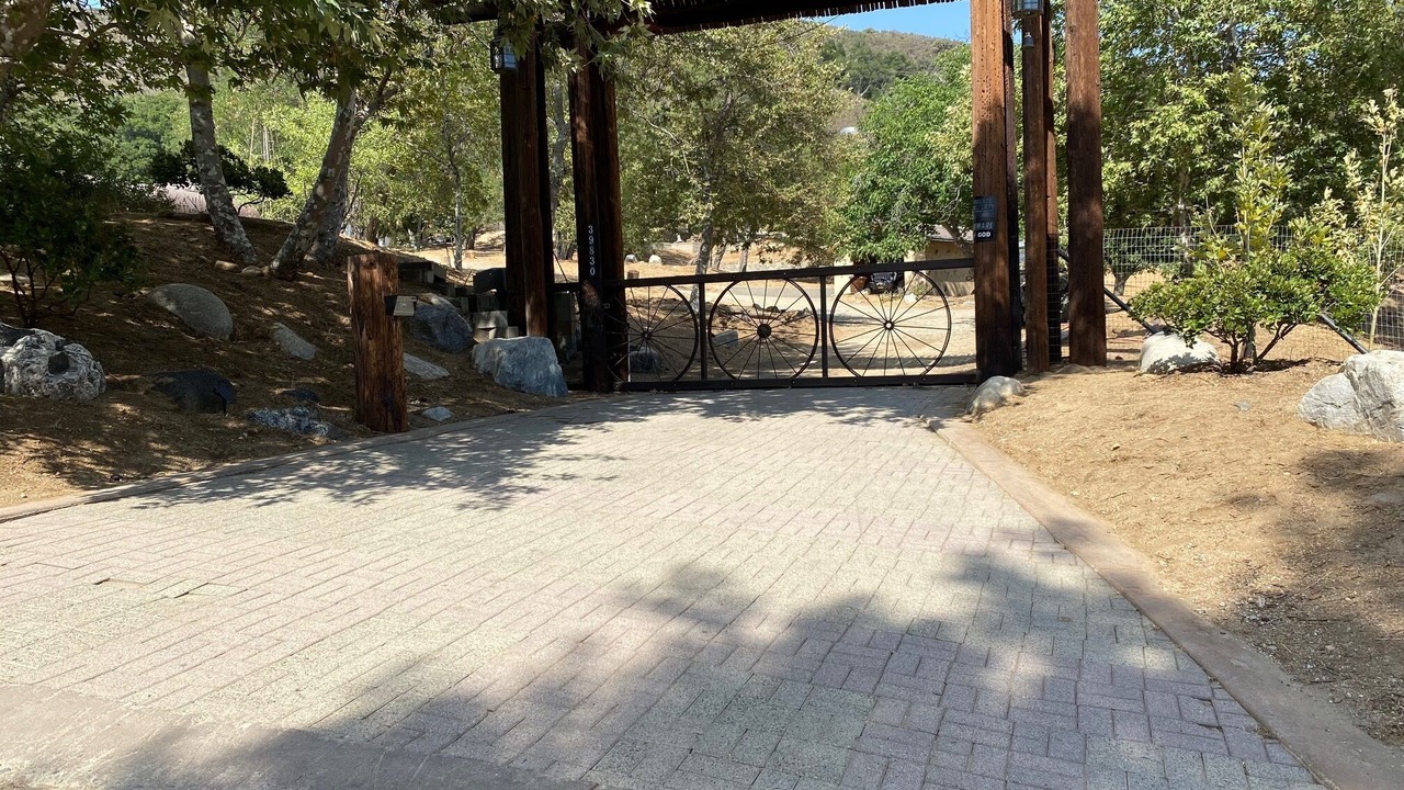 Photo of Outdoor in Santa Clarita