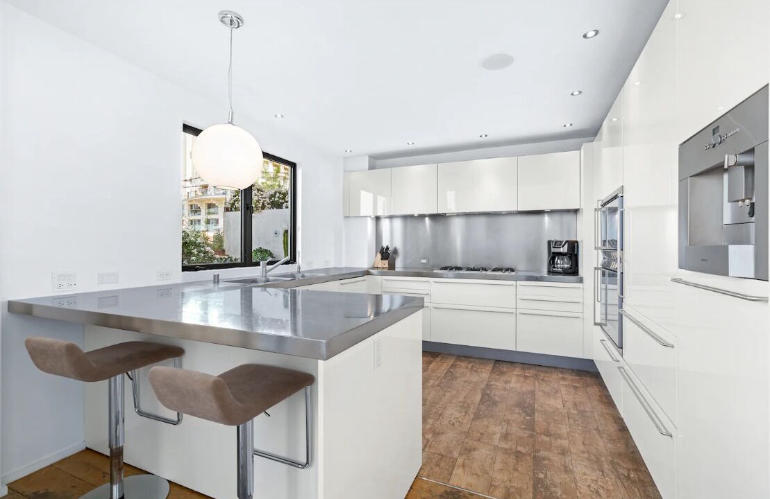 Photo of Kitchen in Downtown