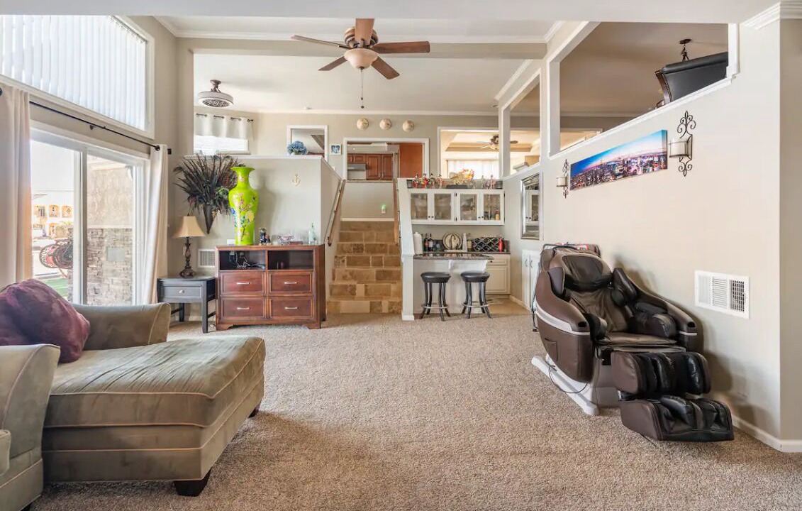 Photo of Livingroom in Victorville