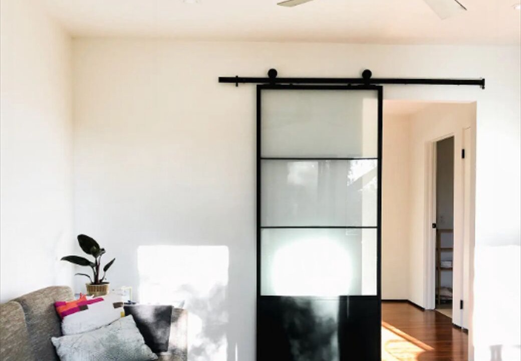 Photo of Livingroom in Meiners Oaks
