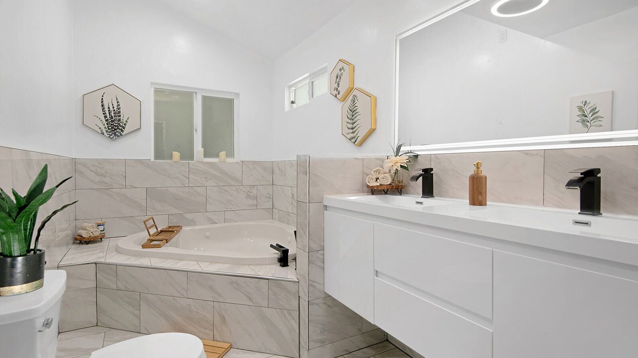 Photo of Bathroom in Fullerton