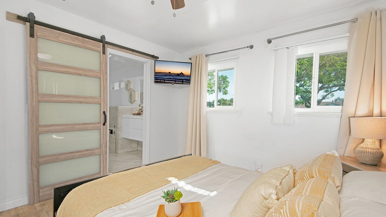 Photo of Bedroom in Fullerton