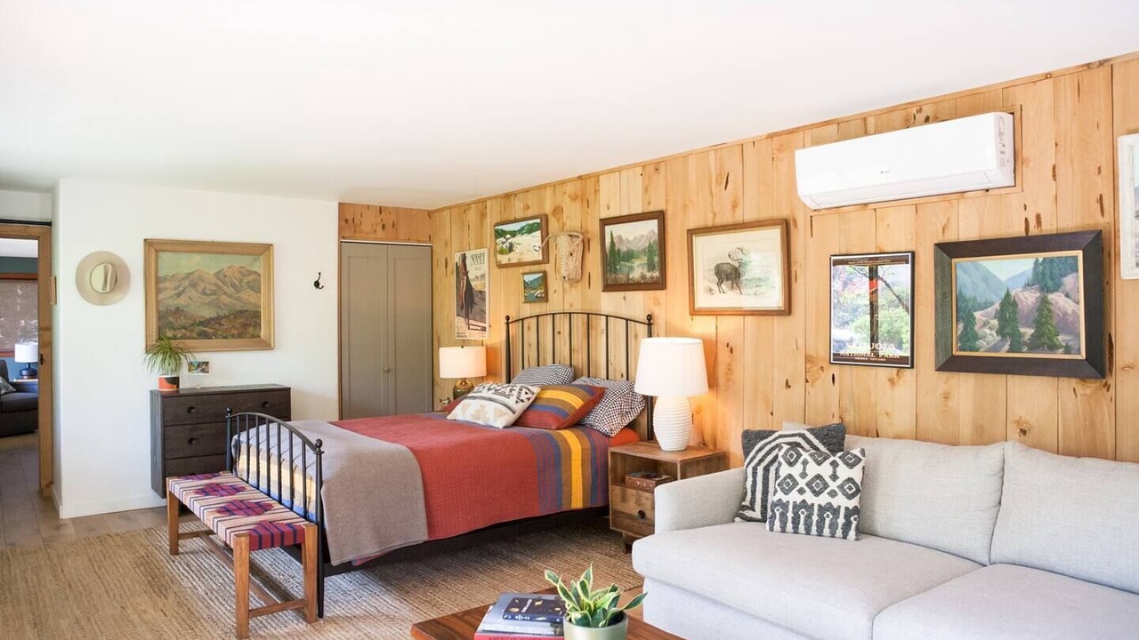 Photo of Bedroom in Kernville