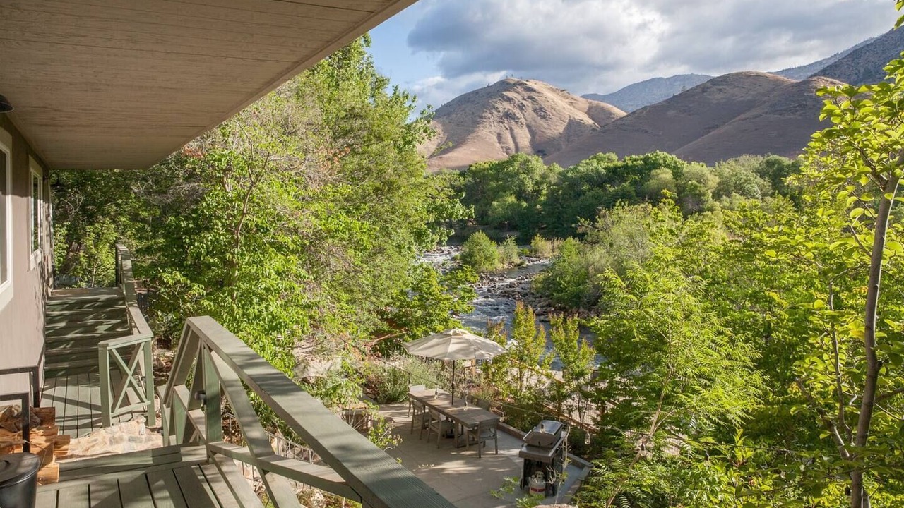Photo of Others in Kernville