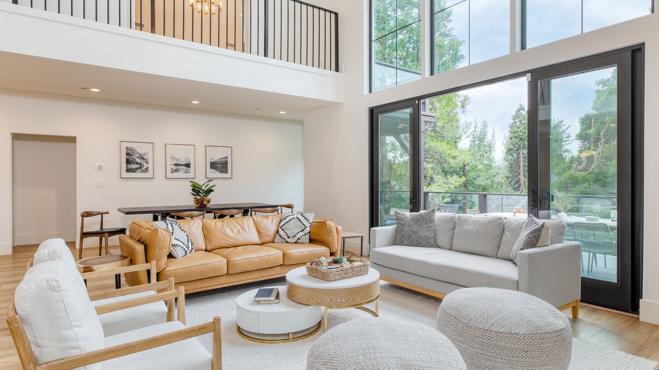 Photo of Bedroom in Lake Arrowhead