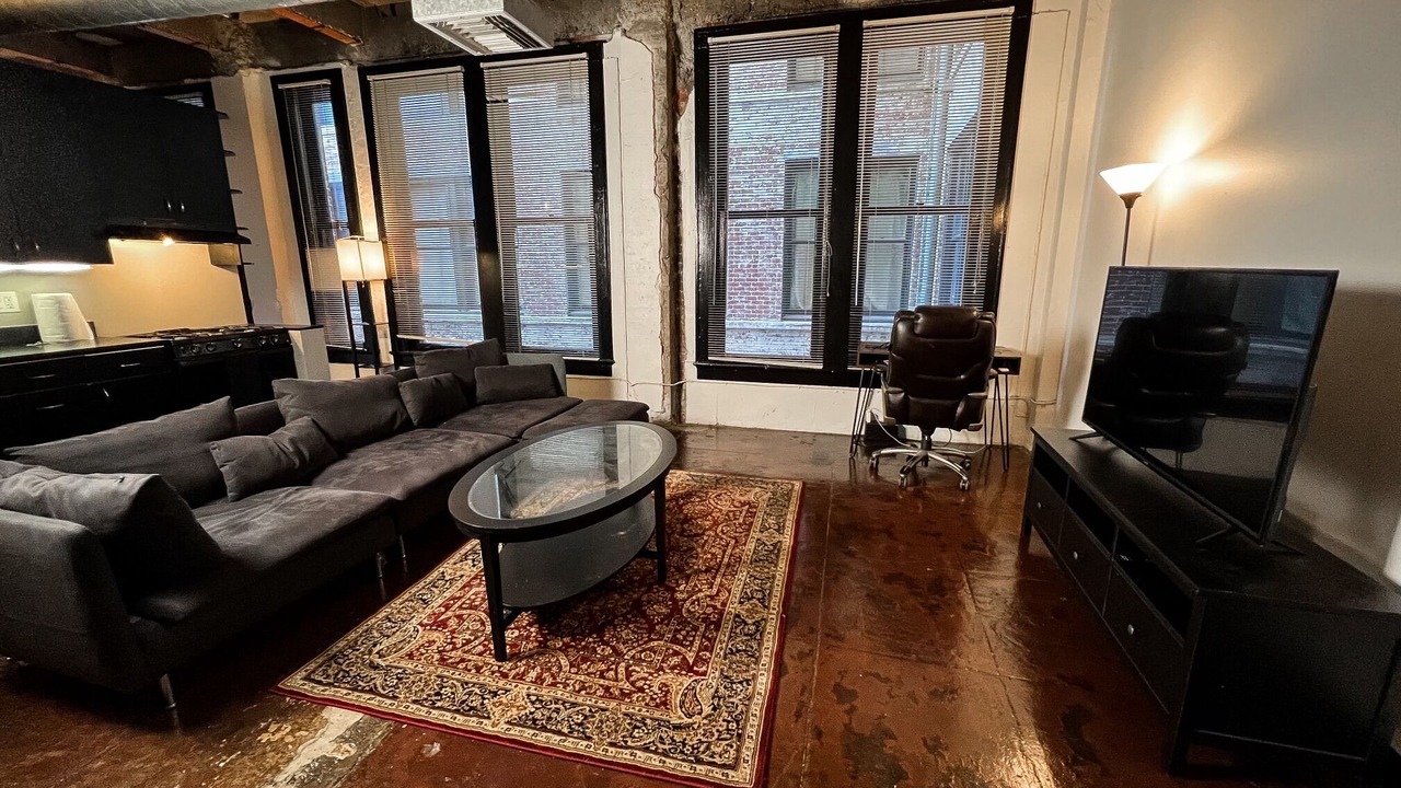 Photo of Livingroom in Historic Core
