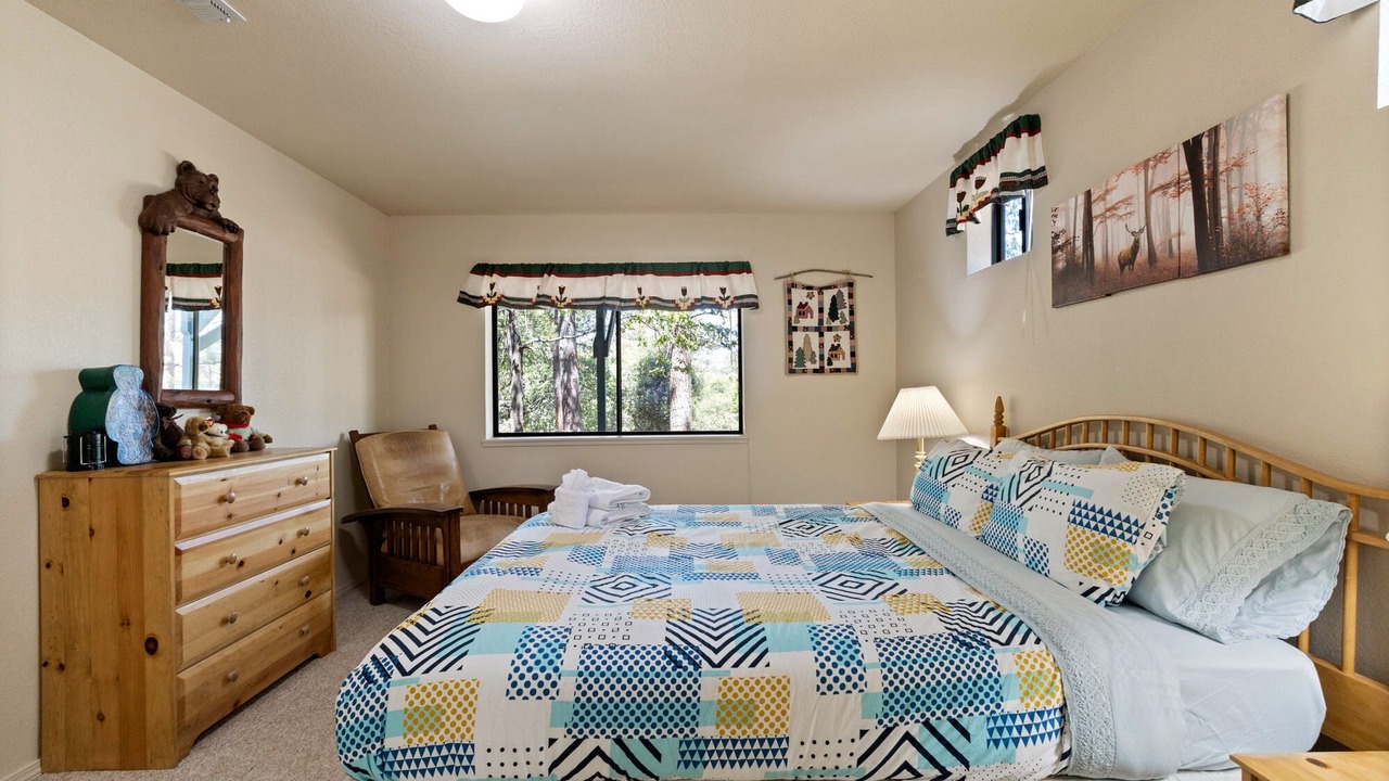 Photo of Bedroom in Groveland