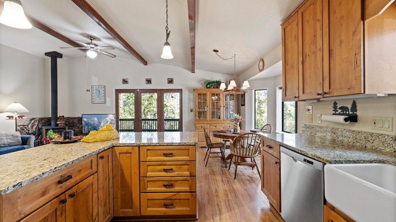 Photo of Kitchen in Groveland