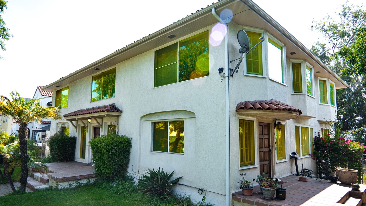 Photo of Outdoor in Mid-Wilshire