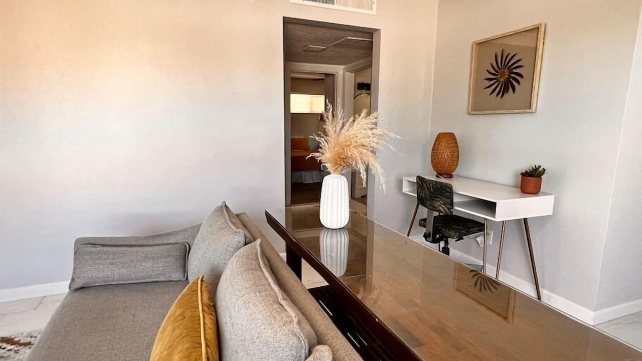 Photo of Livingroom in Desert Hot Springs