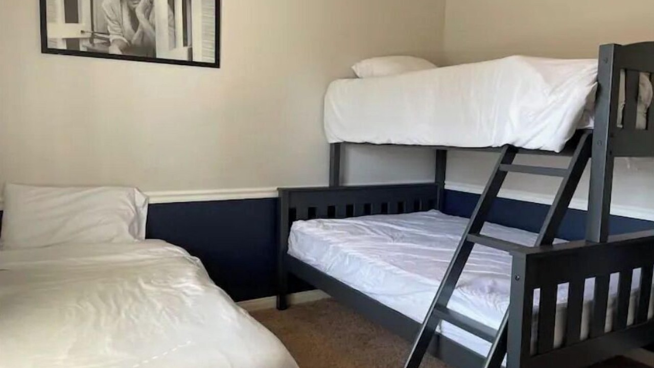 Photo of Bedroom in Rosedale