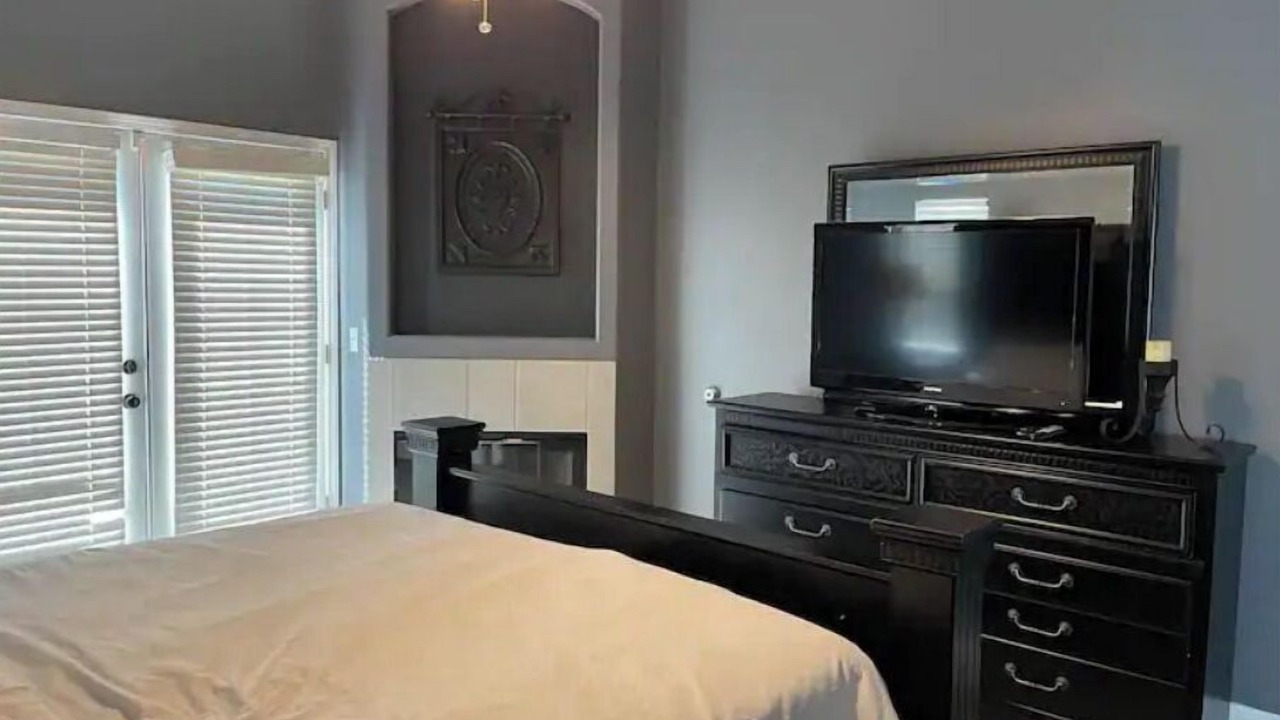Photo of Bedroom in Rosedale