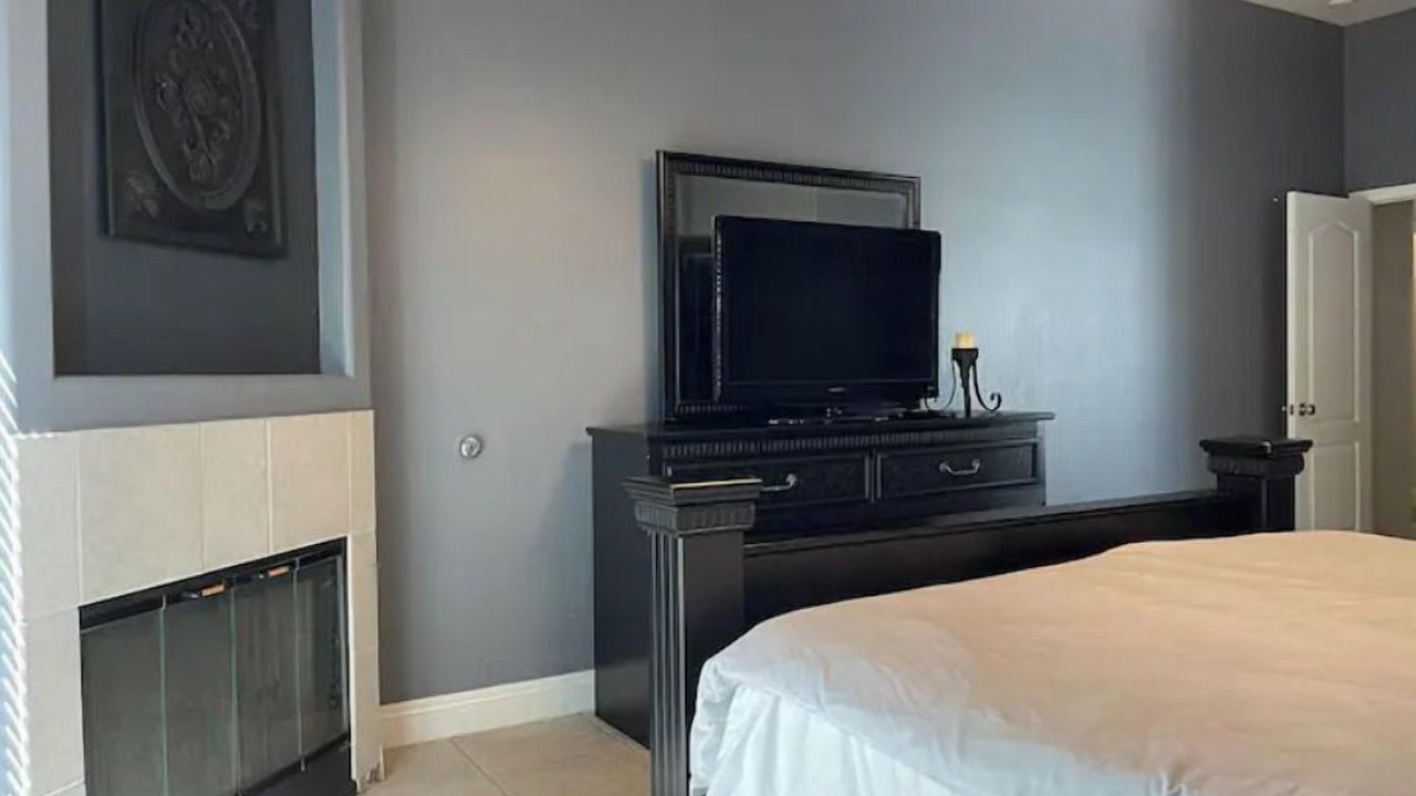 Photo of Bedroom in Rosedale